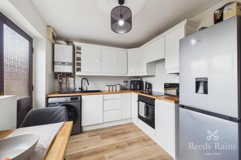 Hopefield Drive, Rothwell, Leeds, West Yorkshire, LS26 photo 3