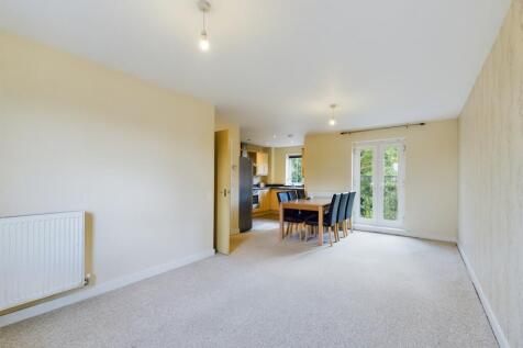 Valley View, Newcastle-under-Lyme photo 4
