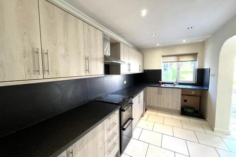 Rutherglen Avenue, Whitley - Kitchen