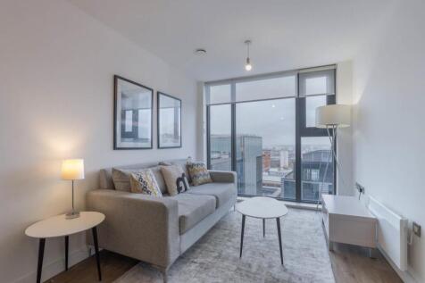 Living/Dining Area