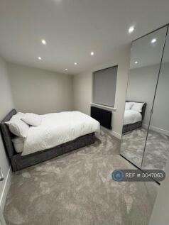 Bedroom 1 (Photo 2)