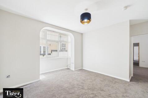 Shaw Road, Blackpool photo 2