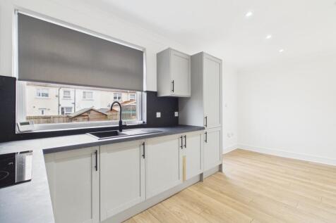 Poplar Place, Blantyre, Glasgow photo 4