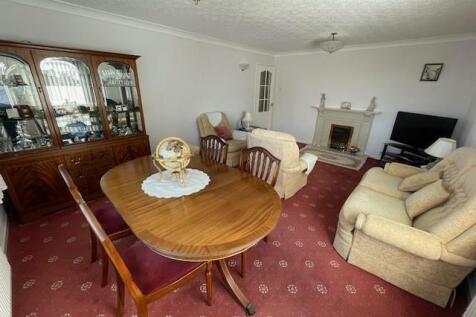 15 Alwen Drive k.jpg