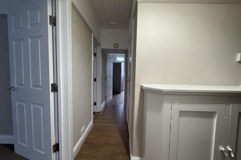 hall.JPG