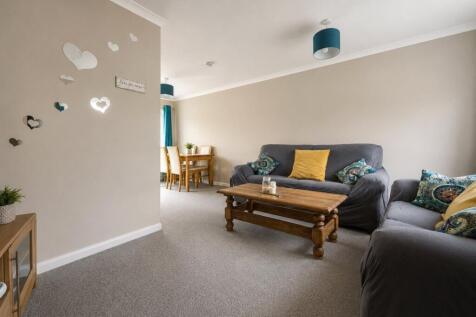 Kershaw Road, Swindon, Wiltshire, SN3 photo 3