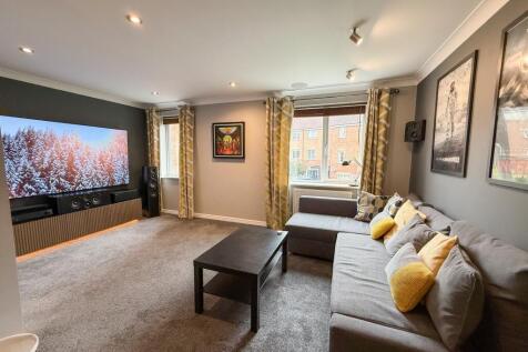Formal Lounge