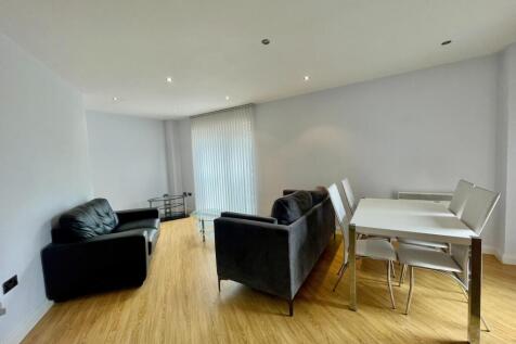 Lounge 1