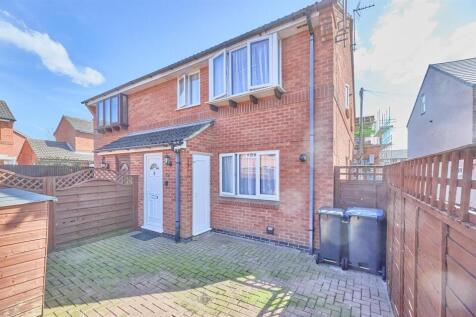 Wood St Hinckley_5.jpg
