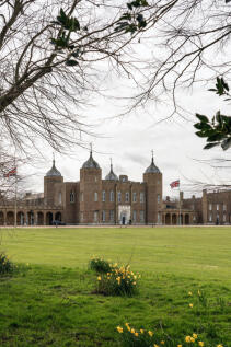 332206 - MP00284.jpg