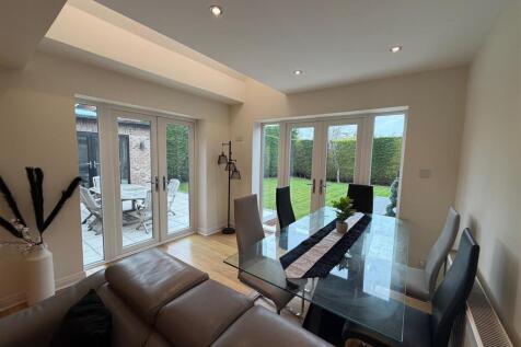 Day Room/Dining Room