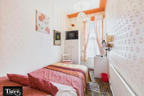 CAM03440G0-PR0383...