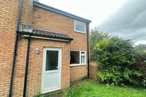 2-bed house on Barton Road, Whiddon Valley, Barnstaple, £750/mo