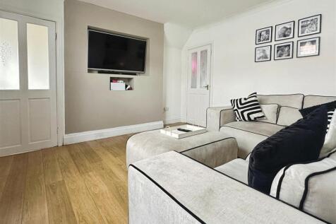 Lounge View 2.JPG