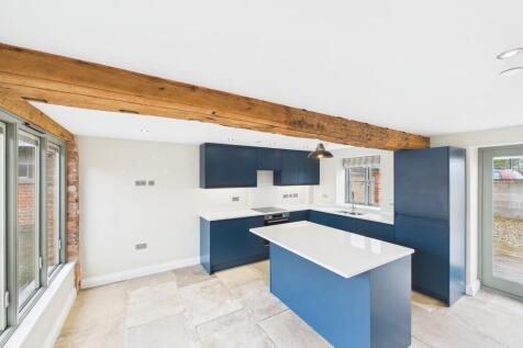 CAM04316G0-PR0161...