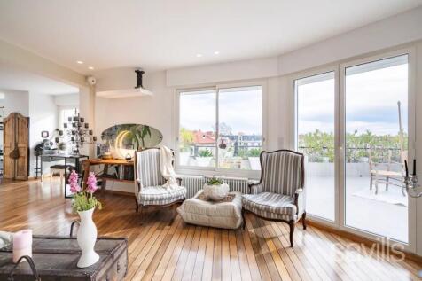 For sale apartment in Nice Cimiez 