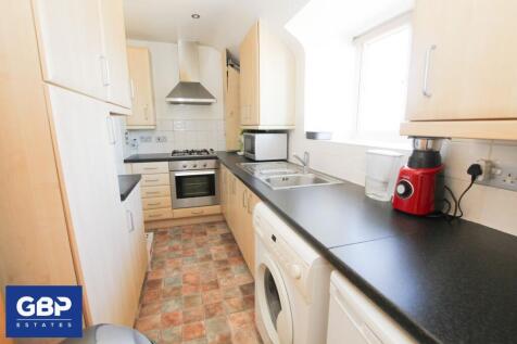 Courtyard Mews, Rainham, RM13 photo 3