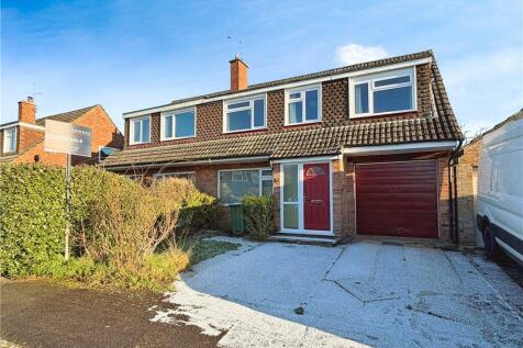 Romsey, SO51 - property photo
