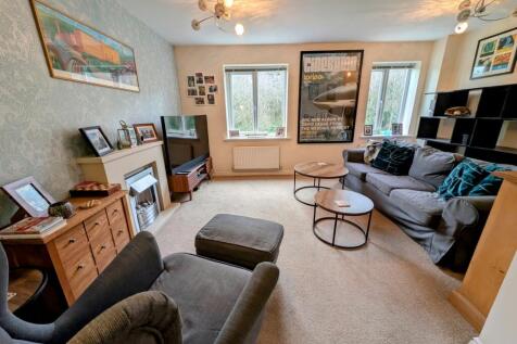 Stonemere Avenue, Todmorden, West Yorkshire, OL14 photo 3