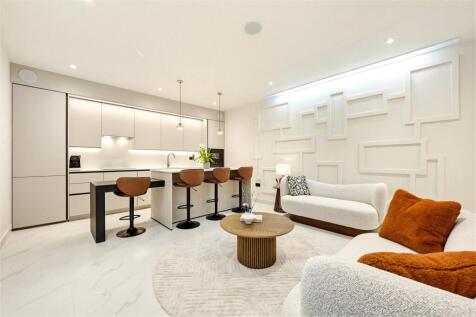 Kitchen/Reception