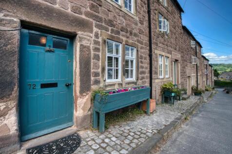 Front of the home.jpg