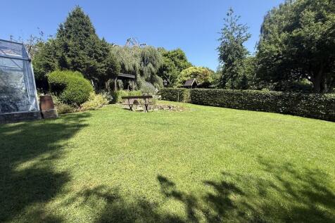 Garden Shot