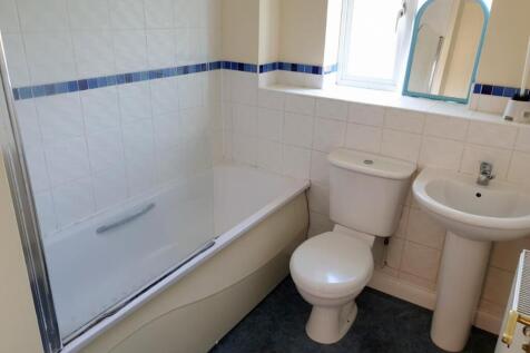 12 Honeywick Close Bath.jpg