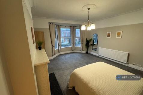 Milehouse Road, Plymouth, PL3 photo 2
