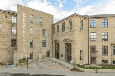 2-bed flat on Iron Row, Burley in Wharfedale, LS29 7FD, £1,500/mo