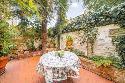 Property Image 8