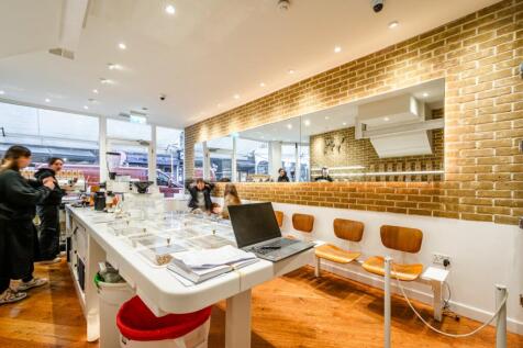 Broadway Mkt 33  4.jpg