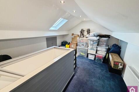 3 bed, 1 bath End of Terrace in Manchester - Photo 13