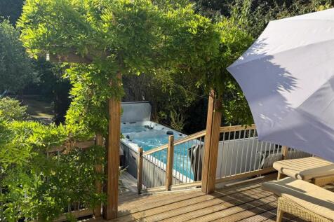 client, swimming pool 1.jpg