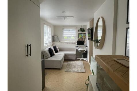 Bed Four/Family Room