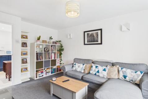 2 bed semi-detached house for rent in Tenbury Close, Redditch, Worcestershire, B98