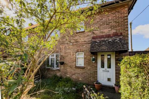 12 Castlefields - Front Shot.jpeg