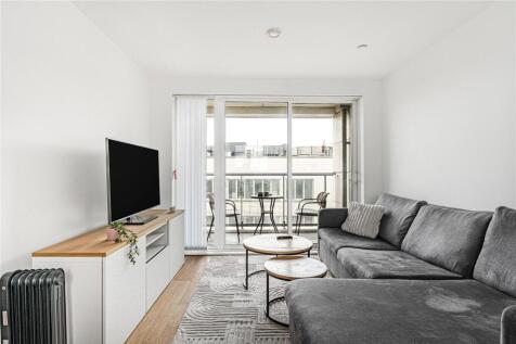 Kitchen/Reception