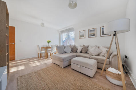 1381278-5-691aece...