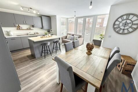 Kitchen, Living, Diner