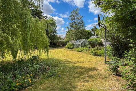 27 Ridgway Rd BS-30.jpg