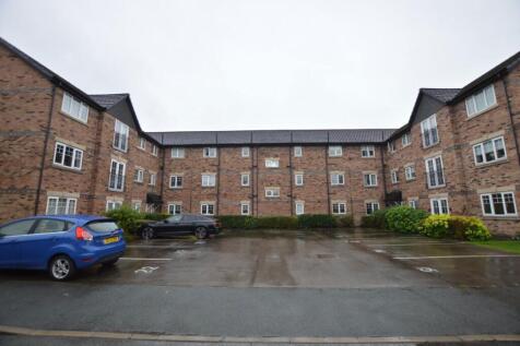 2-bed flat on George Street, Ashton-In-Makerfield, £795/mo