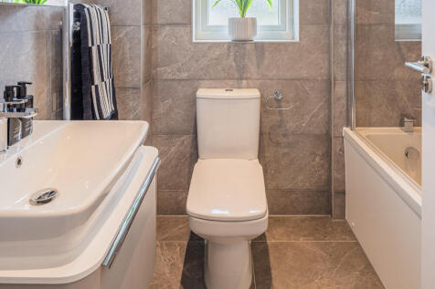 Stratford - Bathroom - 71877