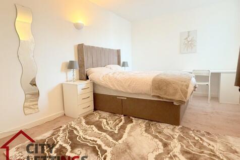 Cranbrook Street, City Centre photo 5