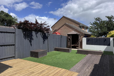 Enclosed Rear Garden