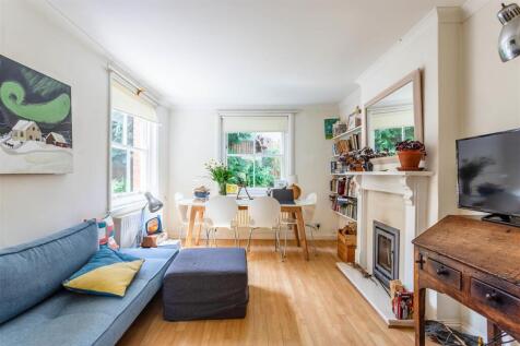 Living Room.jpg