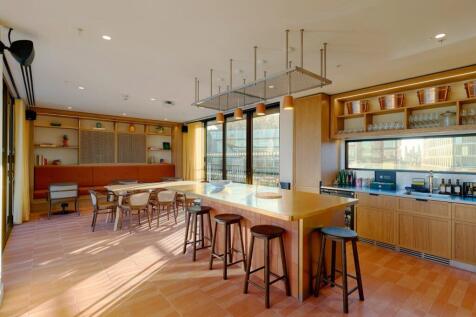 SIX - 9th floor communal space