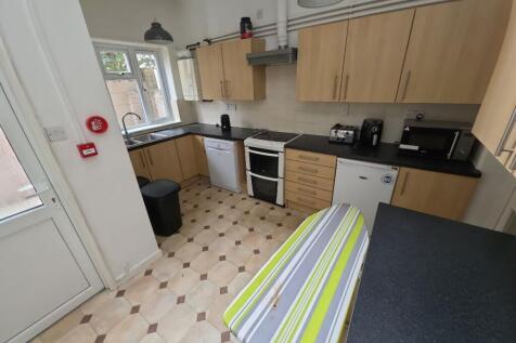 Woodbine Terrace, Exeter photo 4