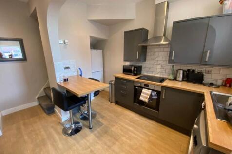 Raincliffe Grove (Room 3), East End Park, Leeds photo 3
