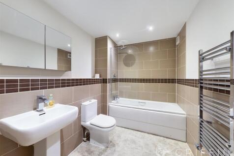 Lorne Road, Warley, Brentwood, CM14 photo 5