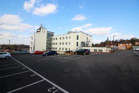 33 Cambridge House - Car Park.JPG